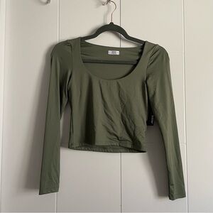 3/$45 Contour Seamless Longsleeve T-shirt